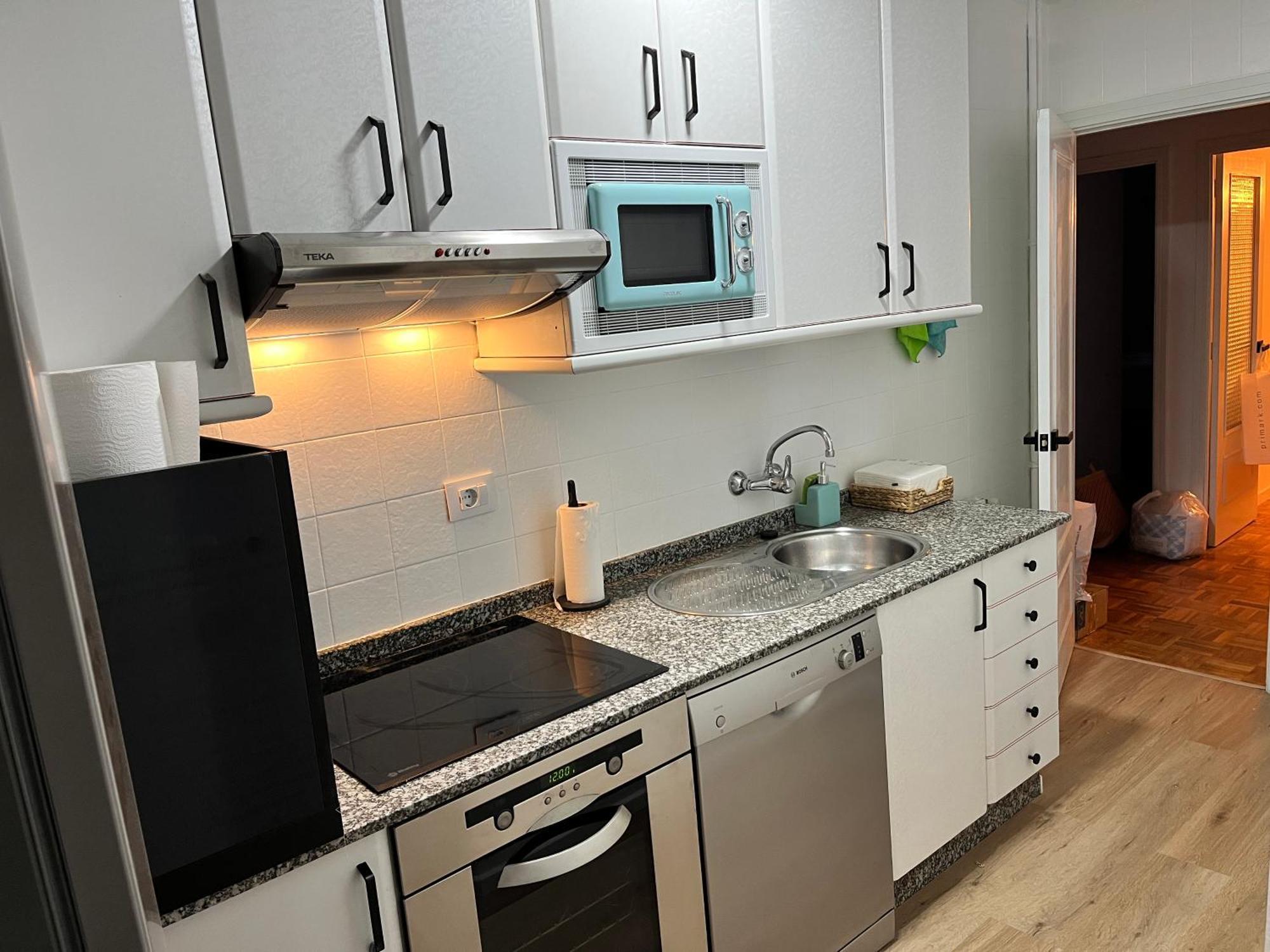 Estacion Centro Apartment Виго Екстериор снимка