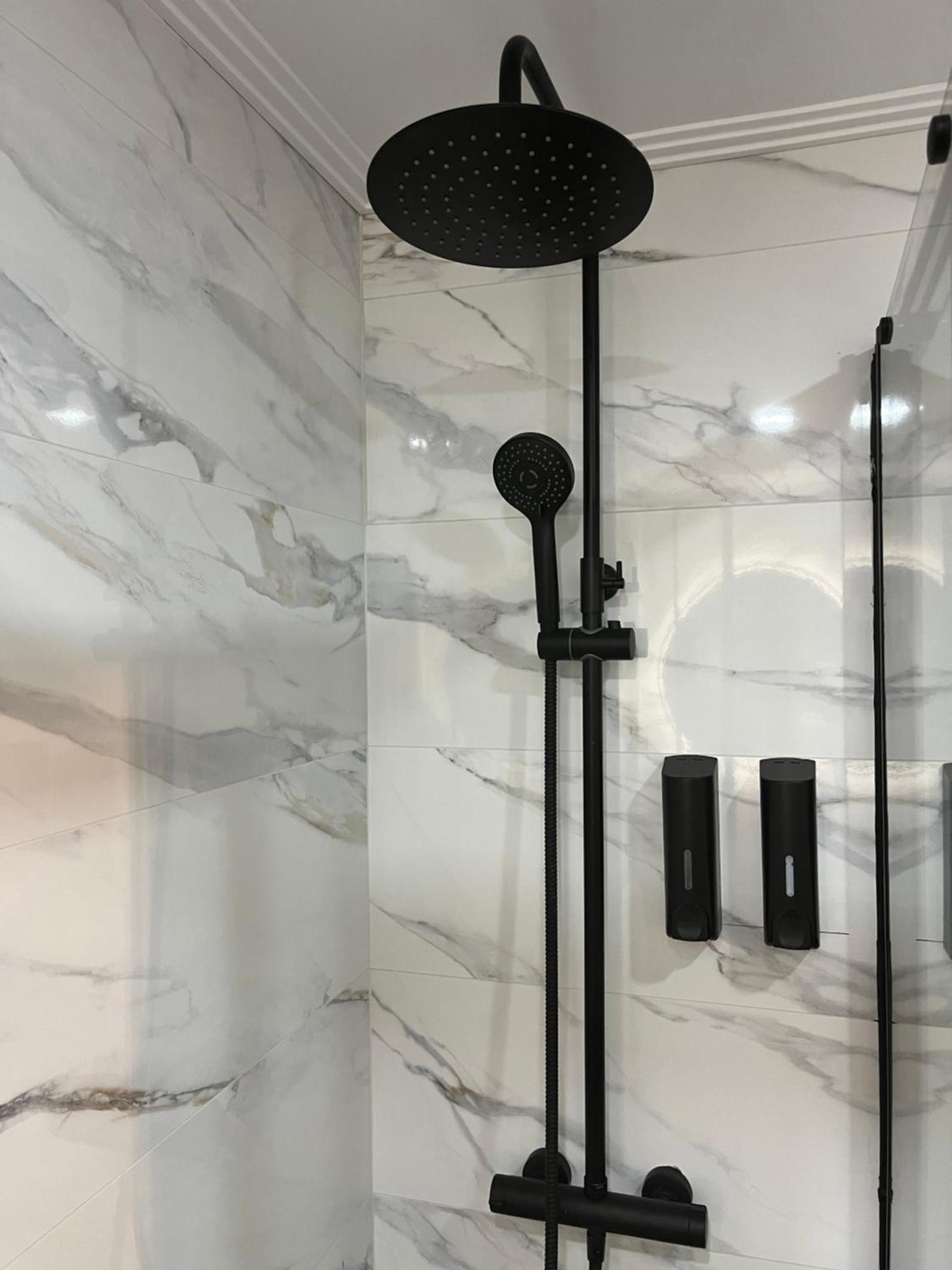 Estacion Centro Apartment Виго Екстериор снимка