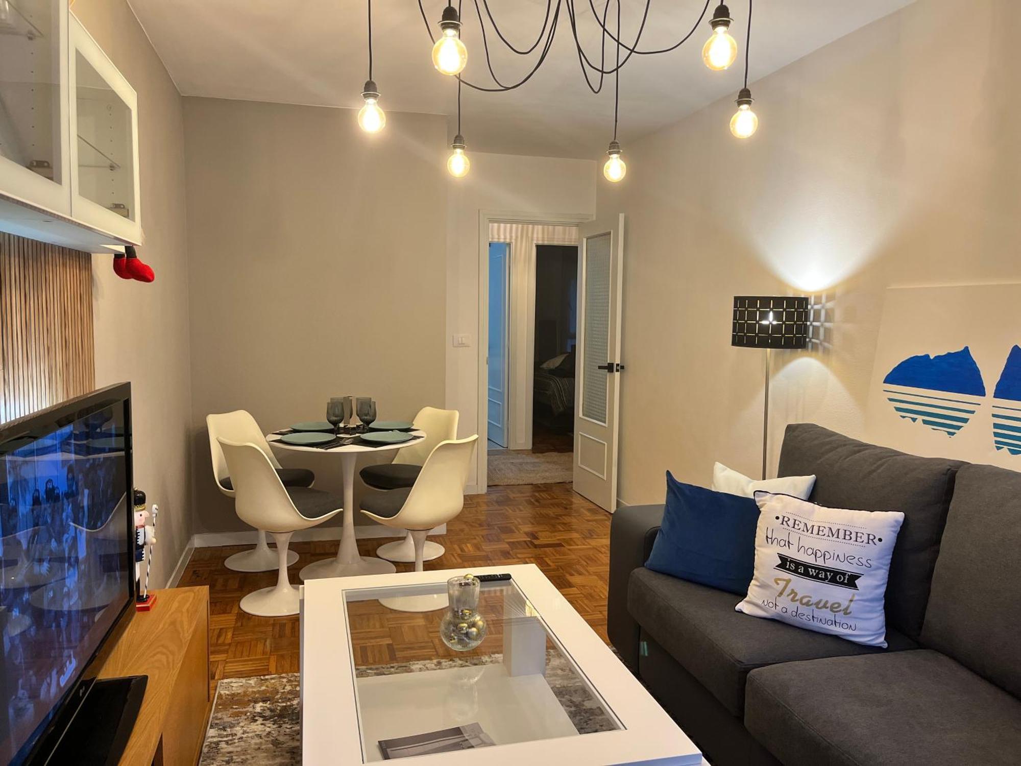 Estacion Centro Apartment Виго Екстериор снимка